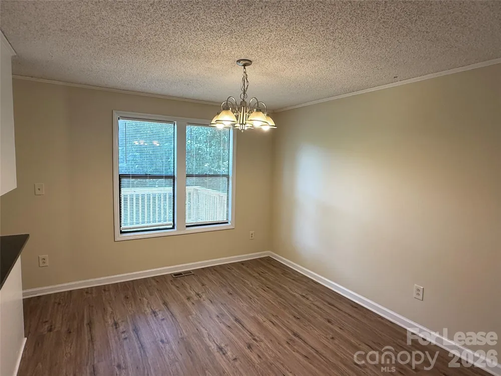 2220 Laburnum Avenue Charlotte, NC 28205