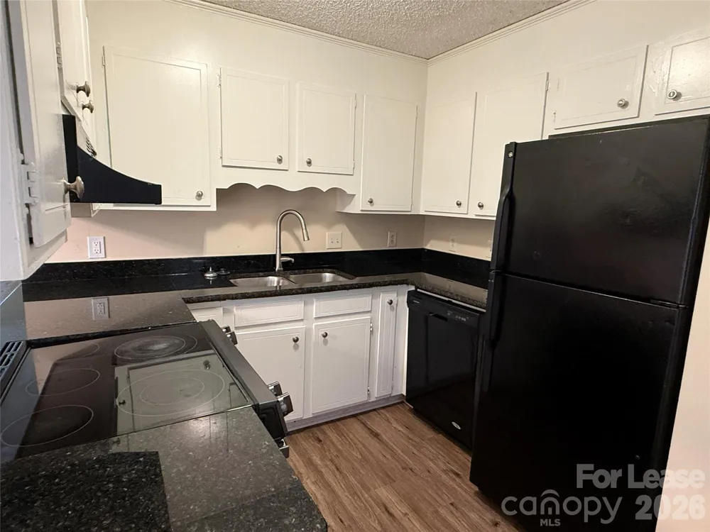 2220 Laburnum Avenue Charlotte, NC 28205