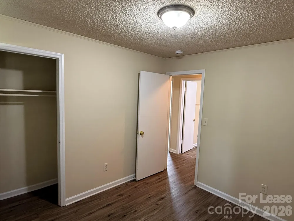 2220 Laburnum Avenue Charlotte, NC 28205