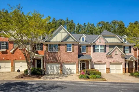 1404 Lexington DR