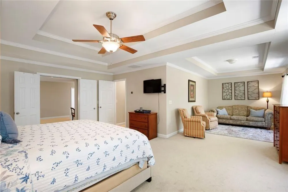 1404 Lexington DR Roswell, GA 30075