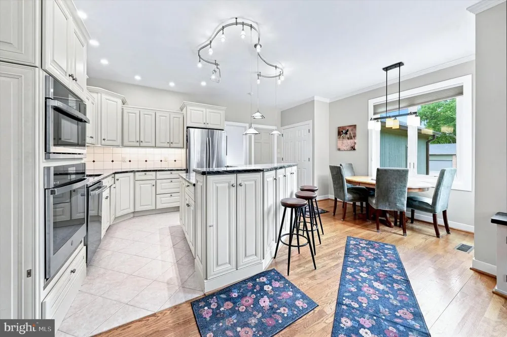 24 DOWNS DRIVE Wilmington, DE 19807