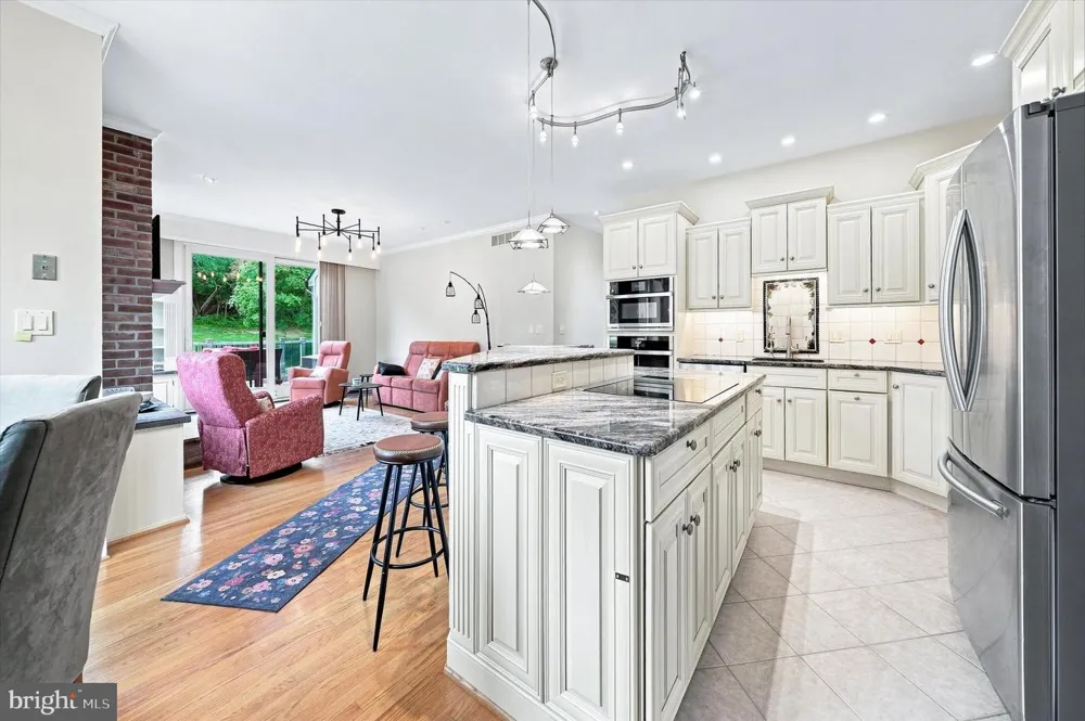 24 DOWNS DRIVE Wilmington, DE 19807