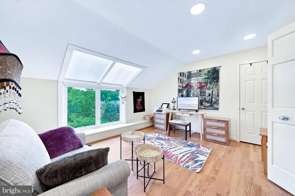 24 DOWNS DRIVE Wilmington, DE 19807