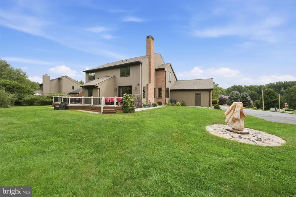 24 DOWNS DRIVE Wilmington, DE 19807
