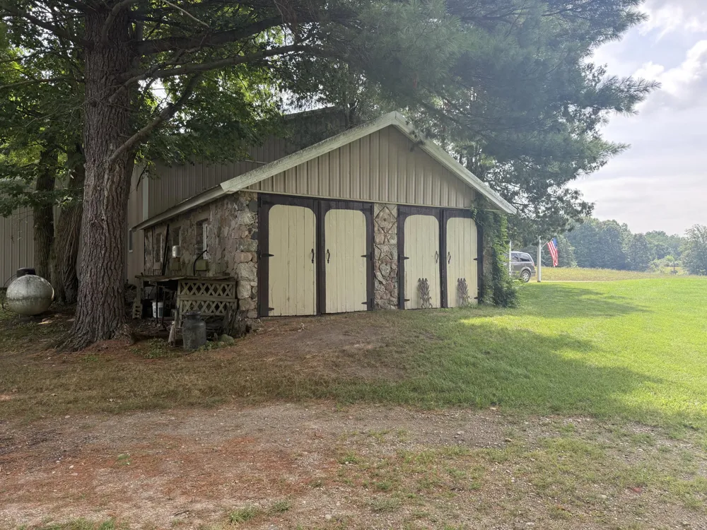 17370 160th Avenue Rodney, MI 49342