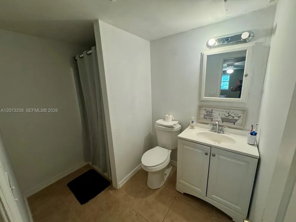 346 Muskegon Ave Fort Myers, FL 33905