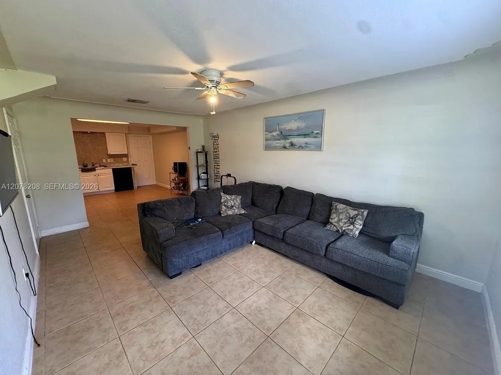346 Muskegon Ave Fort Myers, FL 33905