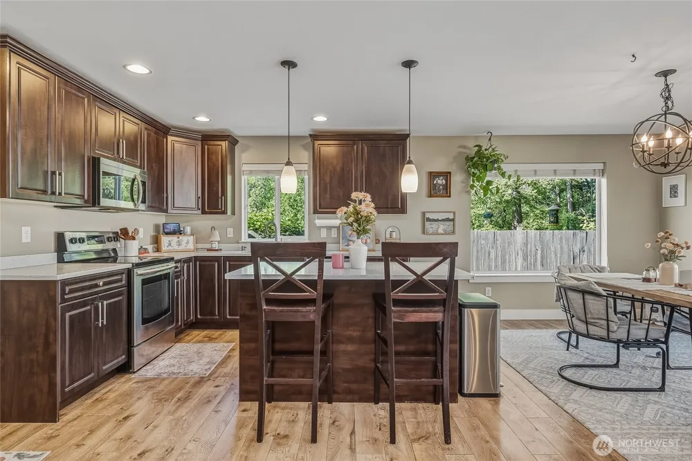 4662 Alderson Road Blaine, WA 98230