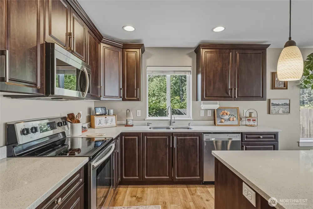 4662 Alderson Road Blaine, WA 98230