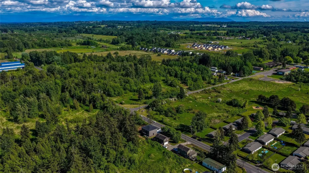 4662 Alderson Road Blaine, WA 98230