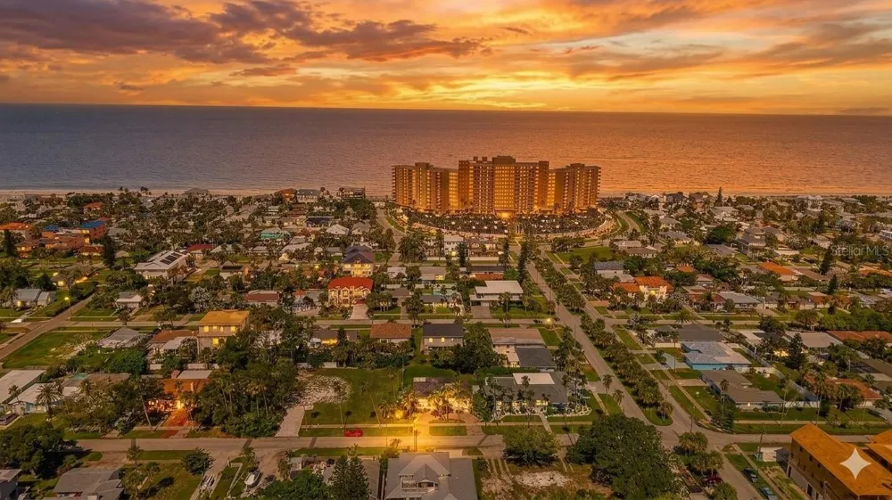 870 NARCISSUS AVENUE Clearwater Beach, FL 33767