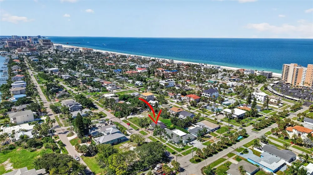 870 NARCISSUS AVENUE Clearwater Beach, FL 33767