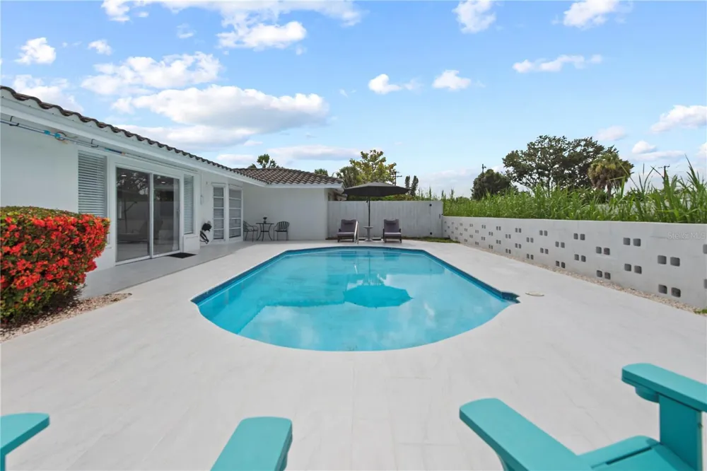 3364 ESPANOLA DRIVE Sarasota, FL 34239