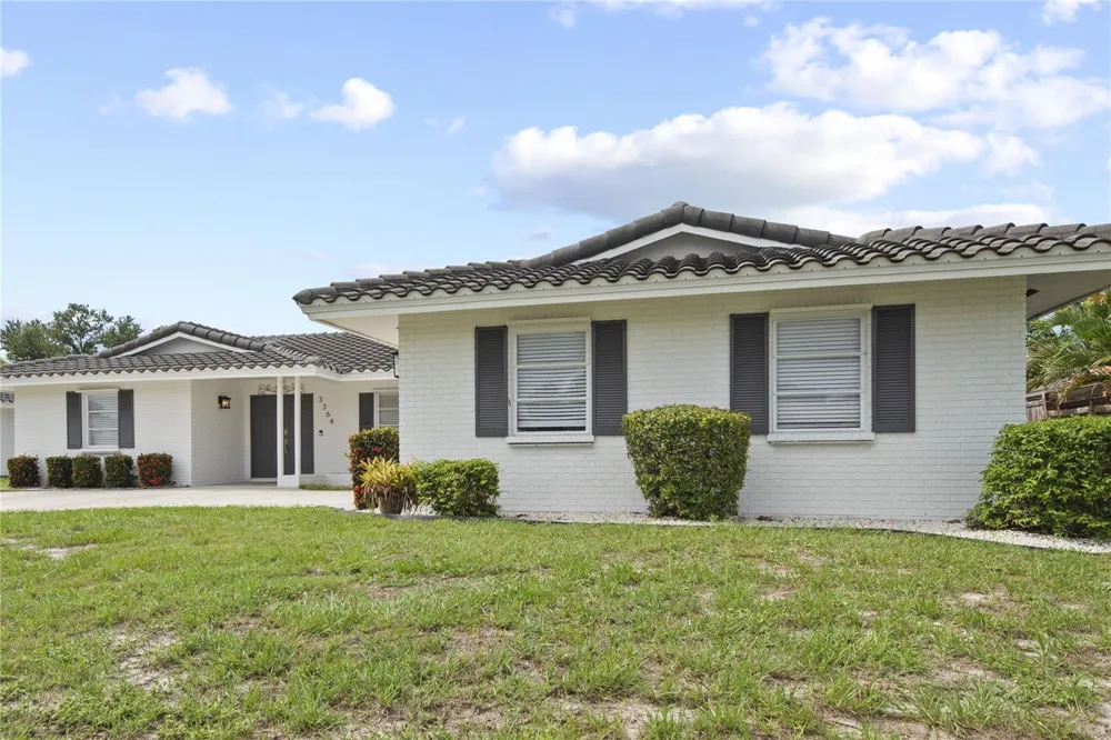 3364 ESPANOLA DRIVE Sarasota, FL 34239