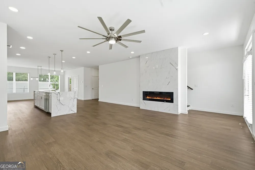 1062 Glen Opal DR Decatur, GA 30032
