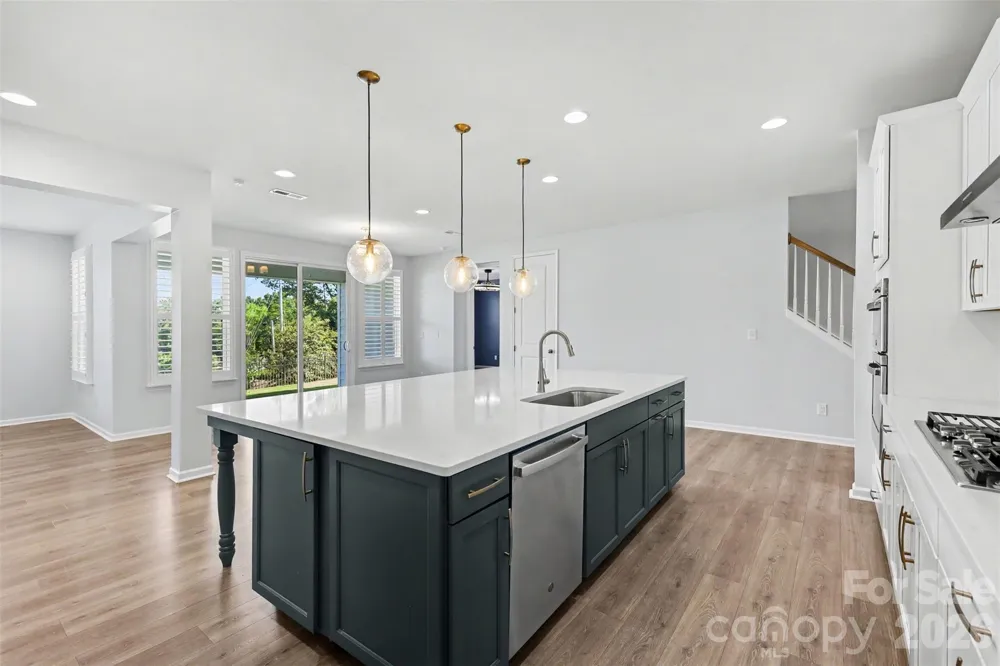 8017 Creek Park Drive Denver, NC 28037