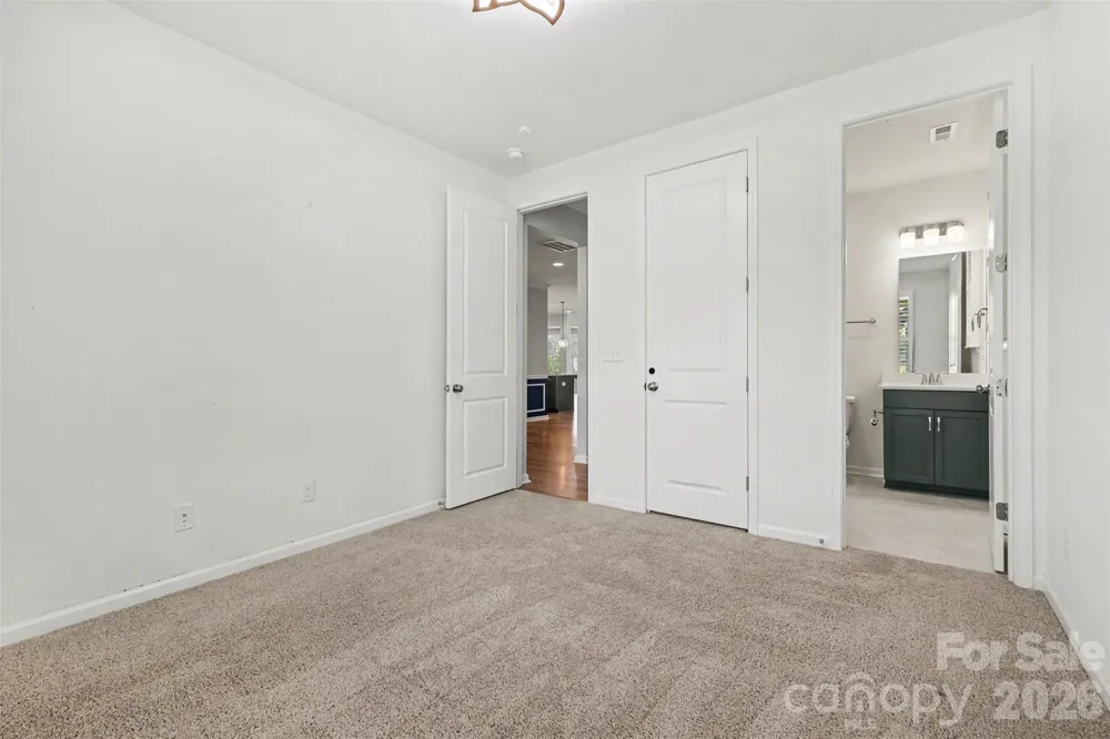 8017 Creek Park Drive Denver, NC 28037
