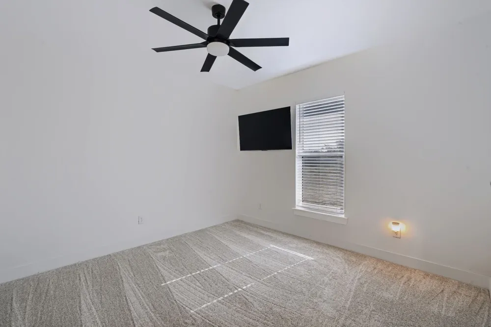 1047 Pioneer Crossing Weatherford, TX 76088