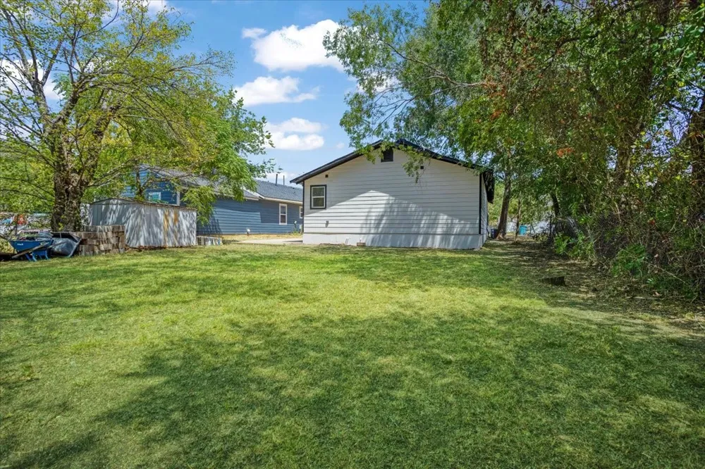 514 Lee Avenue Sherman, TX 75090