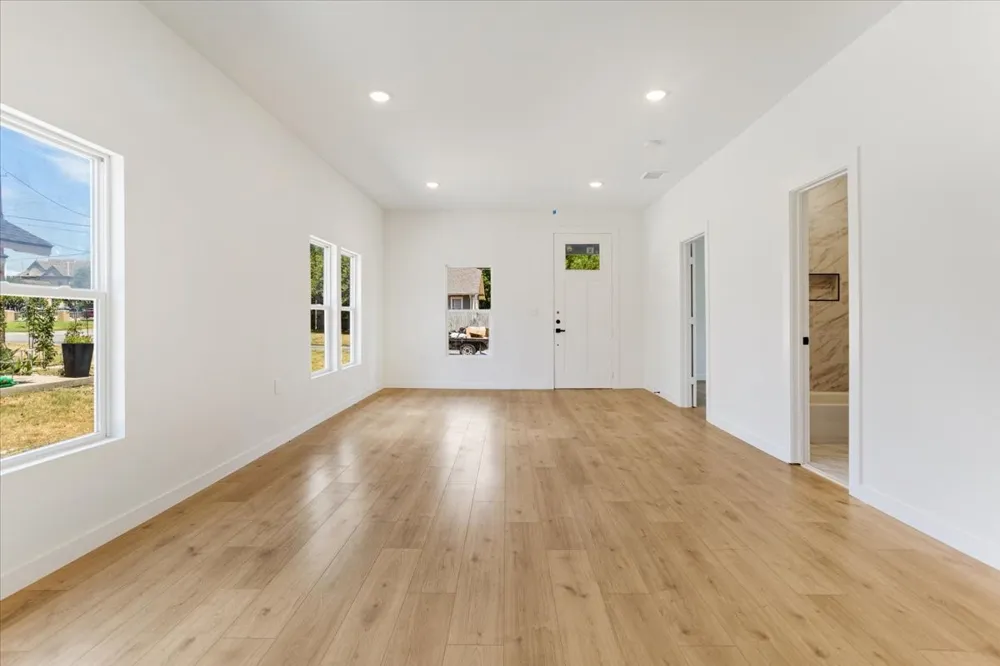 514 Lee Avenue Sherman, TX 75090