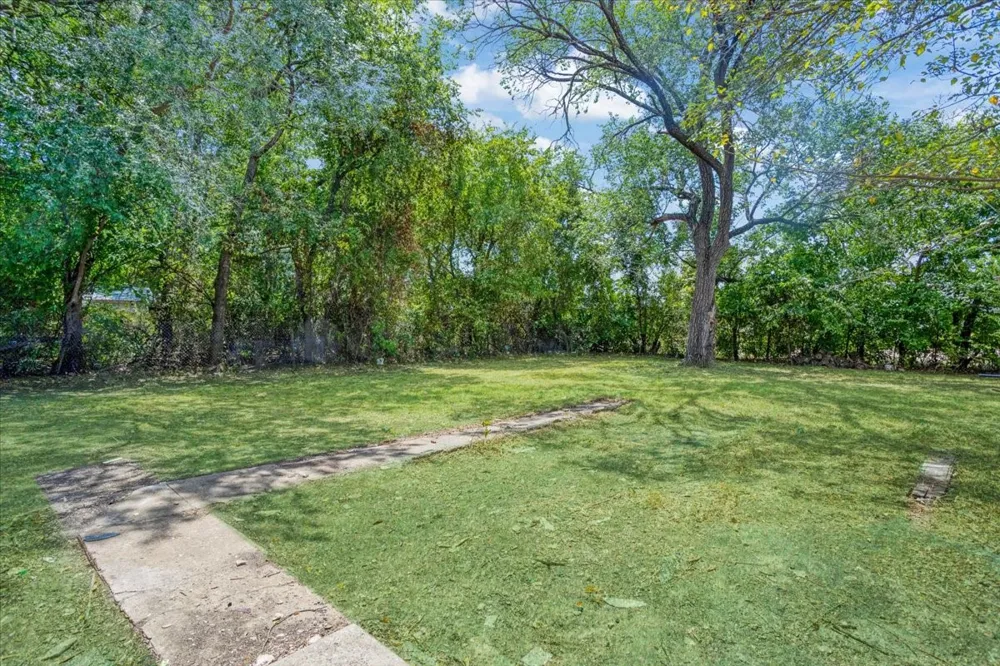 514 Lee Avenue Sherman, TX 75090