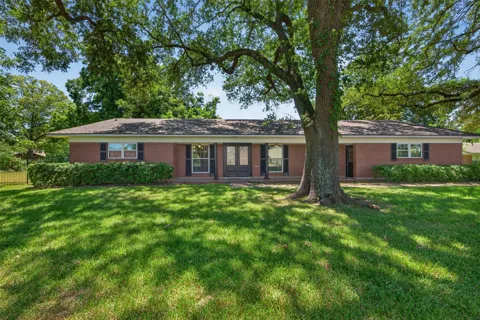 2224 Brownlee Road