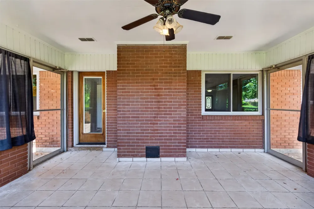 2224 Brownlee Road Bossier City, LA 71111