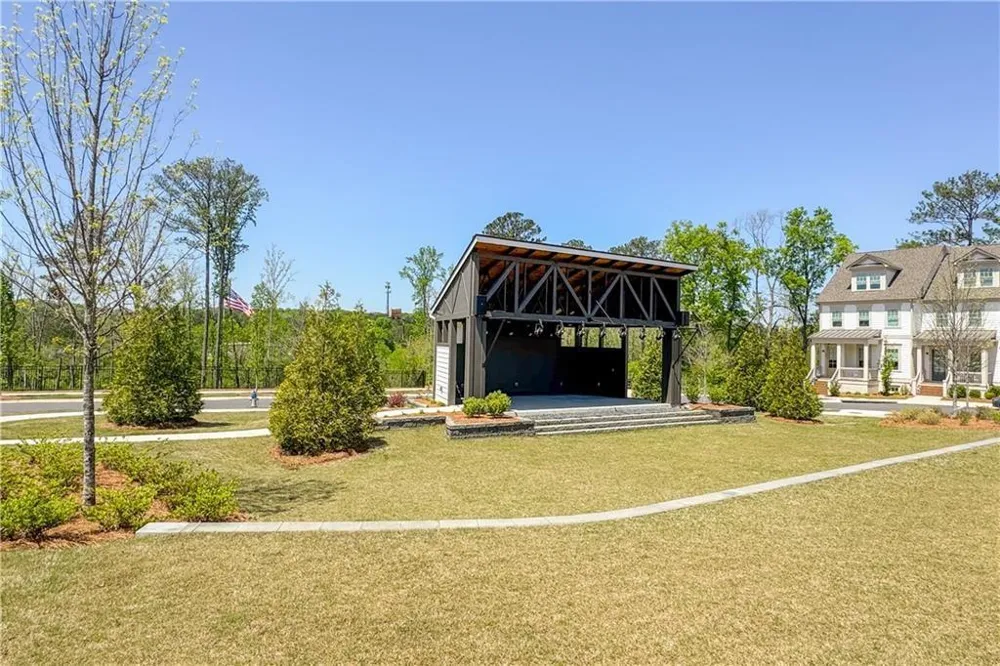 965 South On Main Drive Woodstock, GA 30188