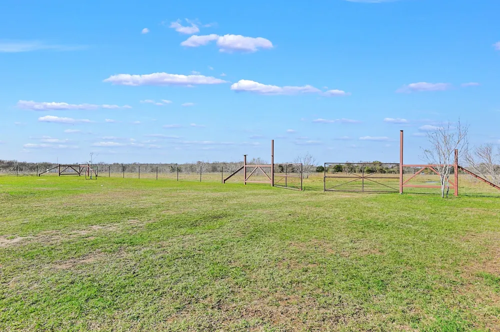 3448 Cr 270 Cameron, TX 76520