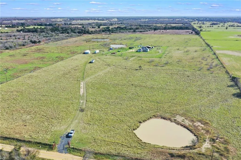 3448 Cr 270 Cameron, TX 76520