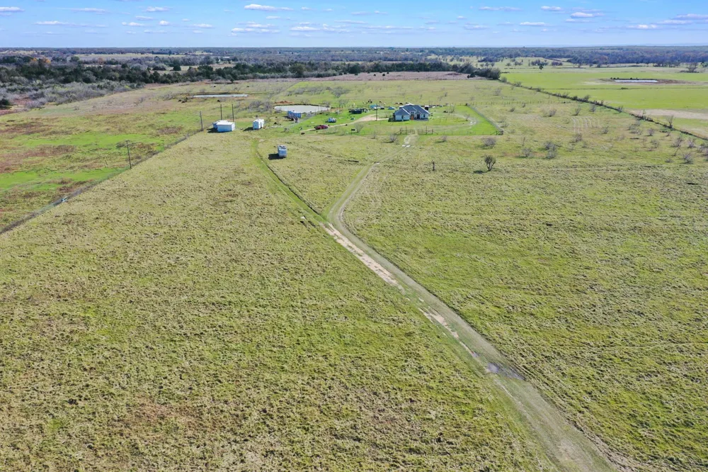 3448 Cr 270 Cameron, TX 76520