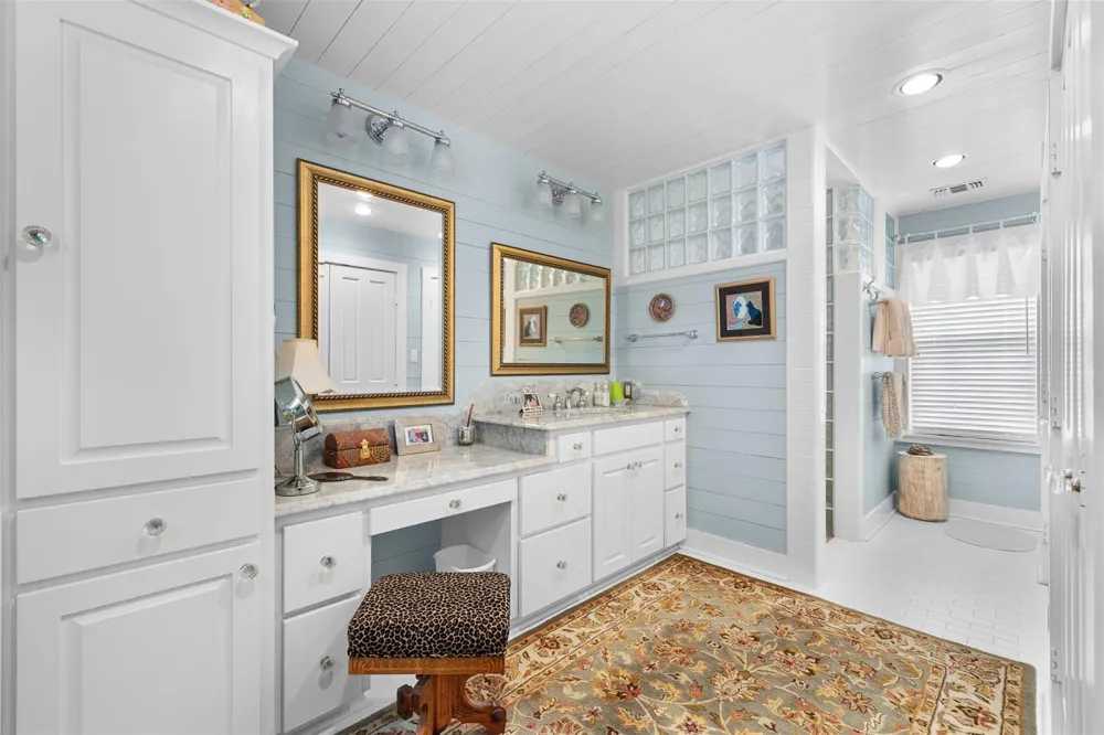 3523 Seidel Road Schulenburg, TX 78956