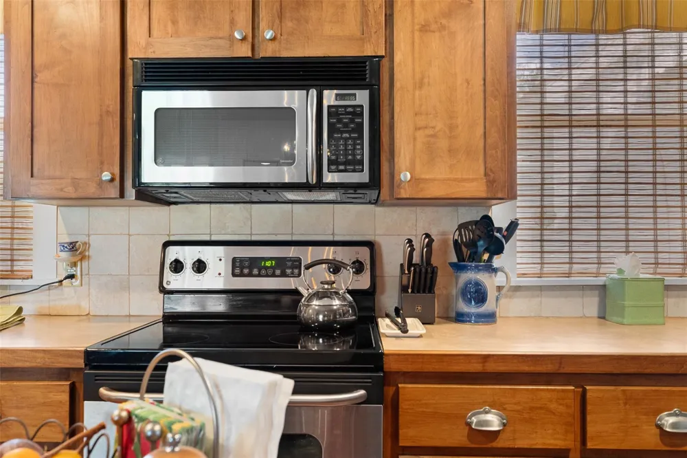 3523 Seidel Road Schulenburg, TX 78956