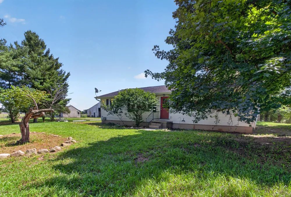 10031 Hastings Road Jackson, MI 49201