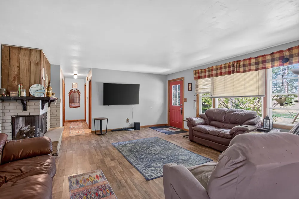 10031 Hastings Road Jackson, MI 49201