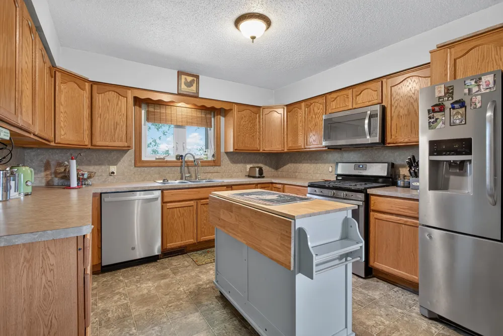 10031 Hastings Road Jackson, MI 49201