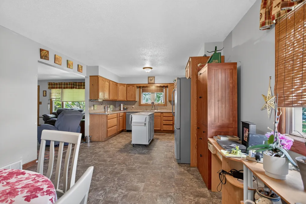 10031 Hastings Road Jackson, MI 49201