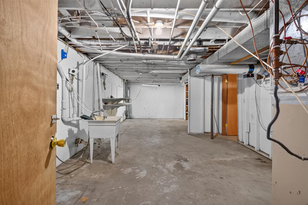 10031 Hastings Road Jackson, MI 49201