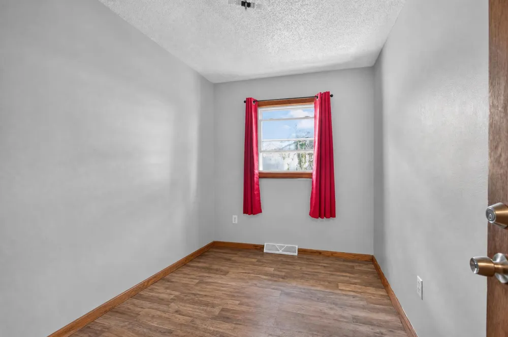 10031 Hastings Road Jackson, MI 49201