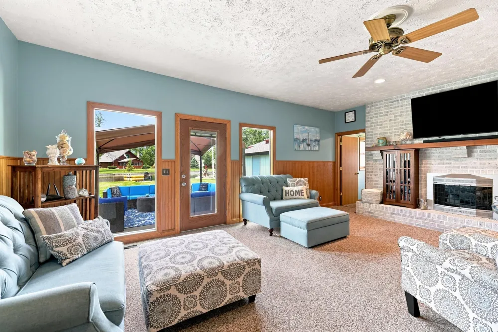12632 Blue Lagoon Road Shelbyville, MI 49344