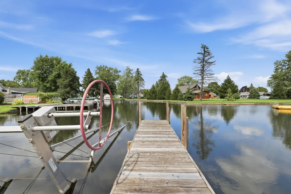 12632 Blue Lagoon Road Shelbyville, MI 49344