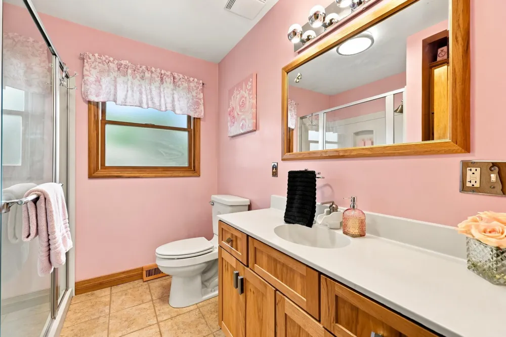 12632 Blue Lagoon Road Shelbyville, MI 49344