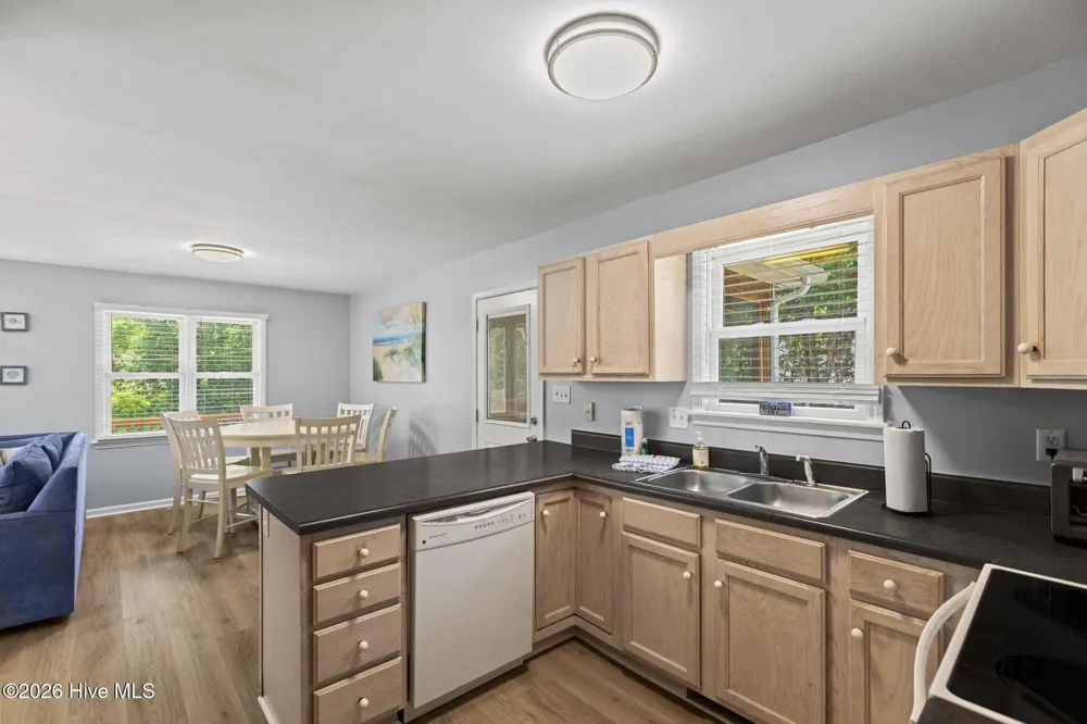 9258 Osprey Ridge Drive Emerald Isle, NC 28594