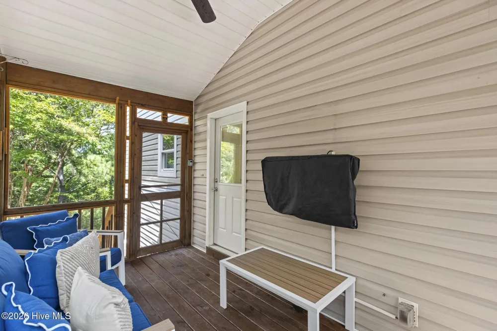 9258 Osprey Ridge Drive Emerald Isle, NC 28594