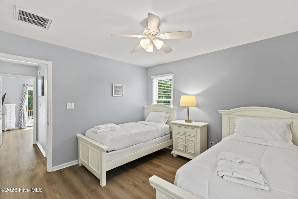 9258 Osprey Ridge Drive Emerald Isle, NC 28594