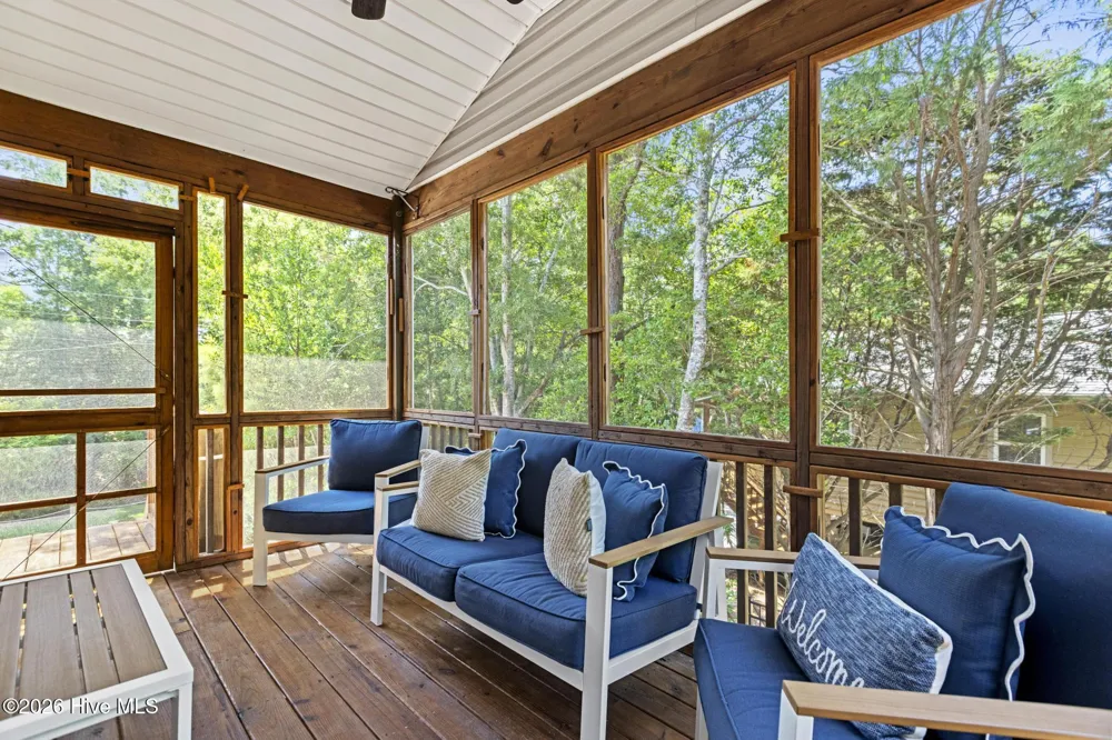 9258 Osprey Ridge Drive Emerald Isle, NC 28594