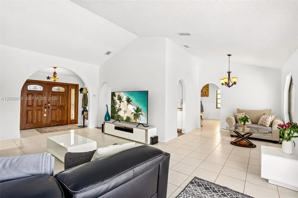15705 SW 7th Pl Sunrise, FL 33326