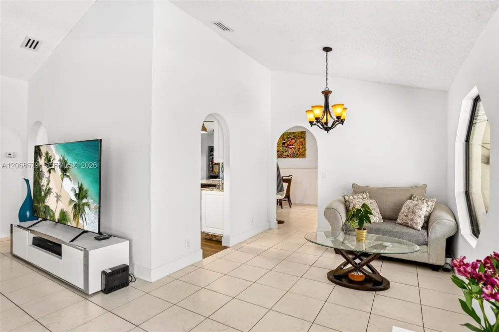 15705 SW 7th Pl Sunrise, FL 33326