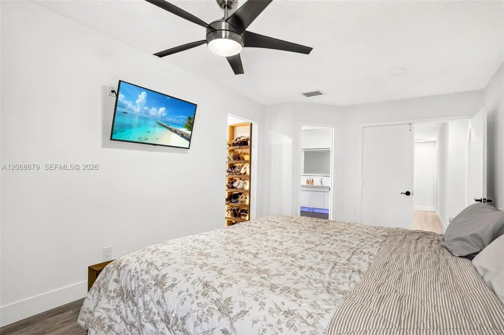 15705 SW 7th Pl Sunrise, FL 33326